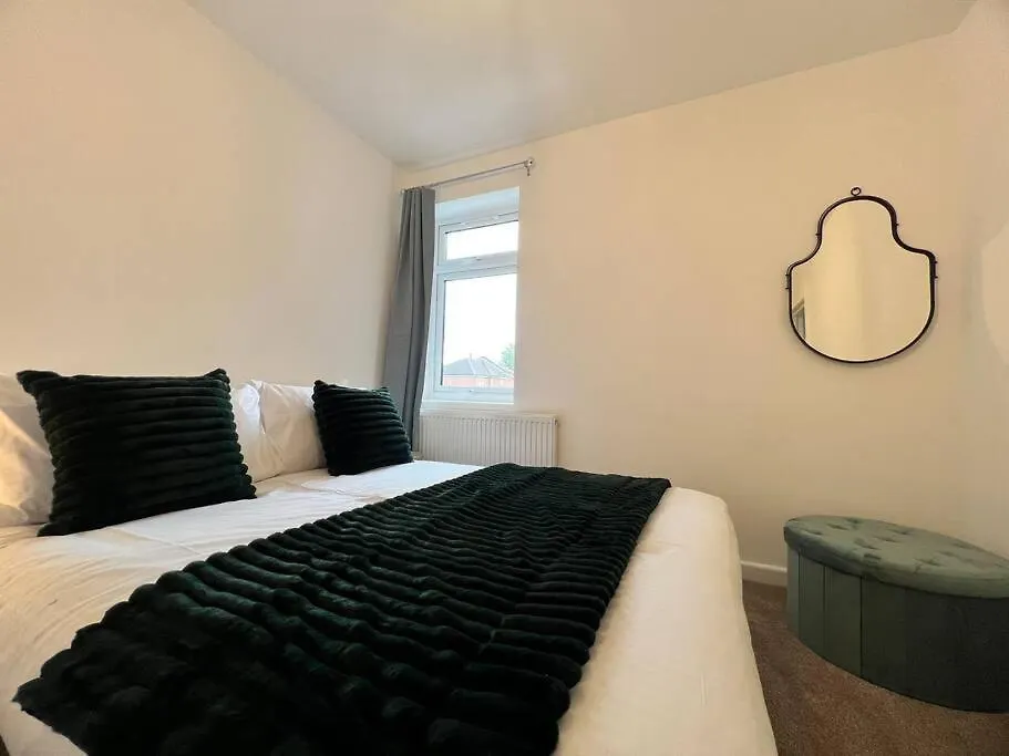 Σπίτι διακοπών Entire Newly Renovated House -Southampton City - Private Driveway Parking - 4 Bedrooms 5 Beds Sleeps 7 - Great For Friends, Families & Contractors Ηνωμένο Βασίλειο